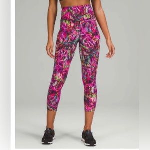 NWT Base Pace HR Tight 25”. Size 0. Hyper Flow Pink Multi